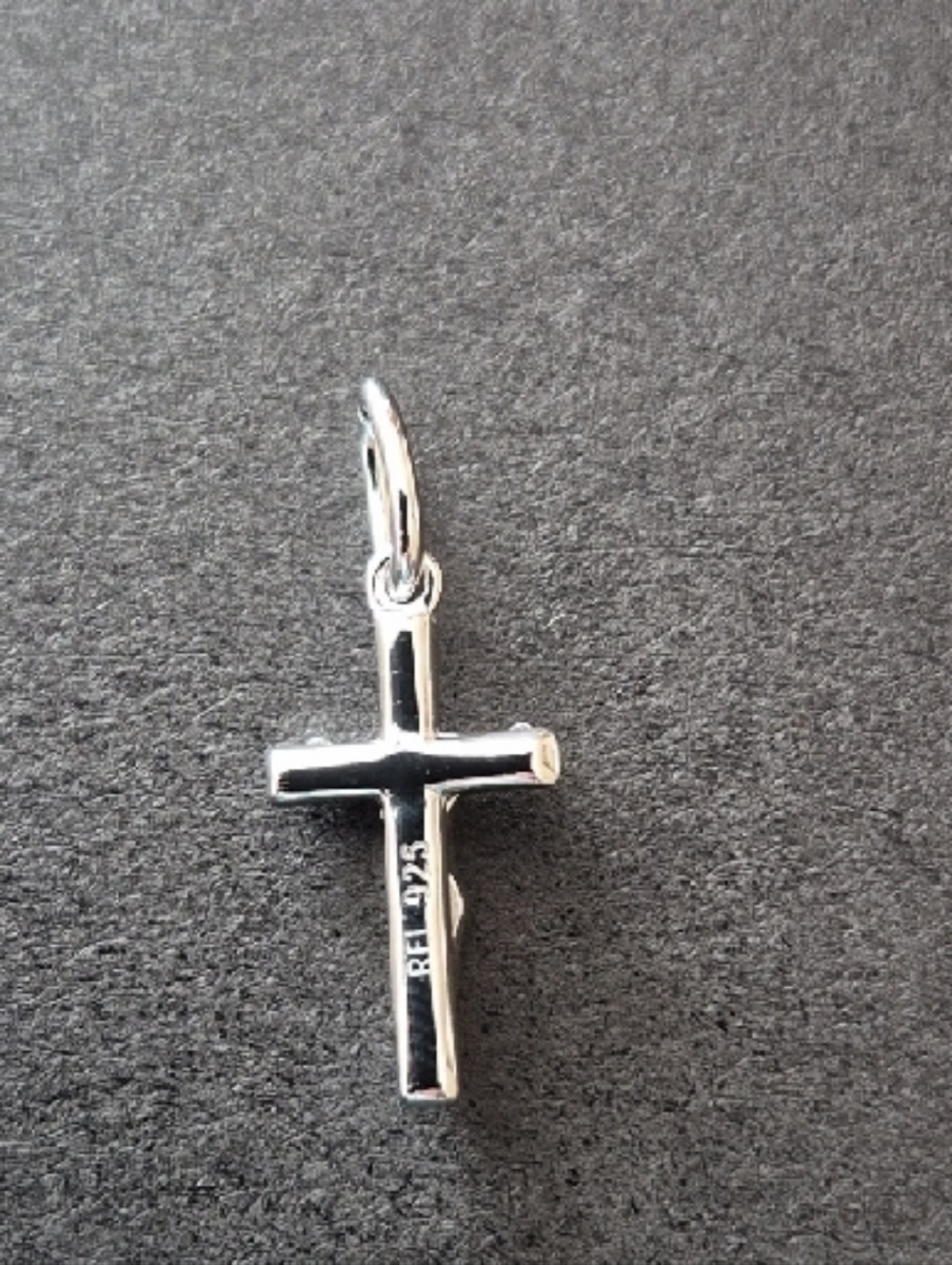 925 Sterling Silver Crucifix Pendant - Shiny Silver Cross Charm - Picture 2 of 3